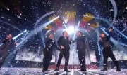 Take That au X Factor 12-12-2010 0ca19a111016851